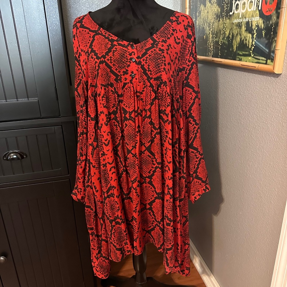 Zara Woman Dress Blouse Large Red Snakeskin Print V-Neck Long Sleeve Babydoll